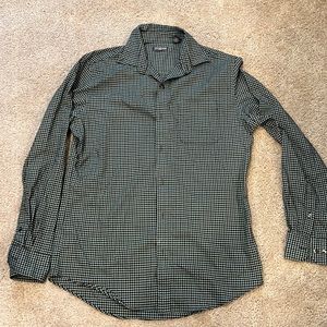 Van Heusen men’s button down size small